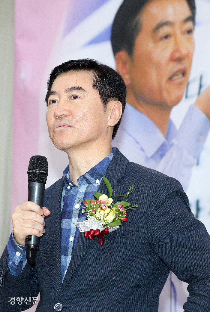 0b1a6b1cf6832797fd657b08cca63163_1622010