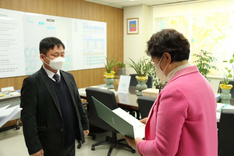 ee62861219bb257583b6b4c165993772_1646886