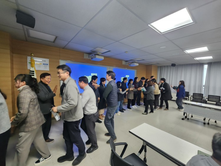 dd8dcd43af976d073a8a1b4d64c968d7_1704329