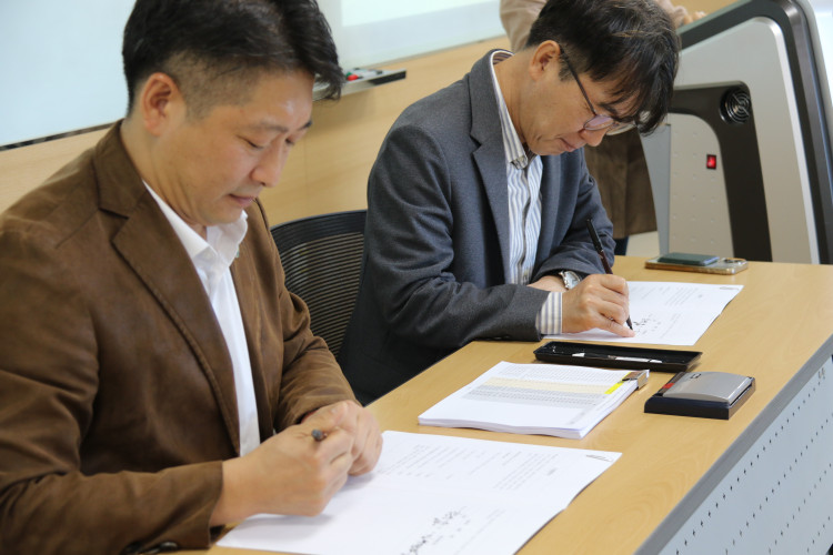 f432f52e4a56604dd92c09f63fc75df8_1760601